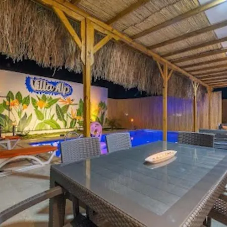 Alp Villa *